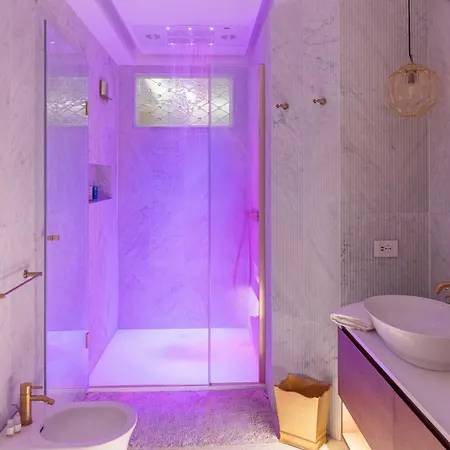 Overture - Panoramic Luxury Terrace Center *