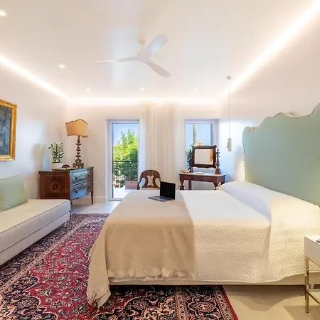 דירה Overture - Panoramic Luxury Terrace Center סורנטו