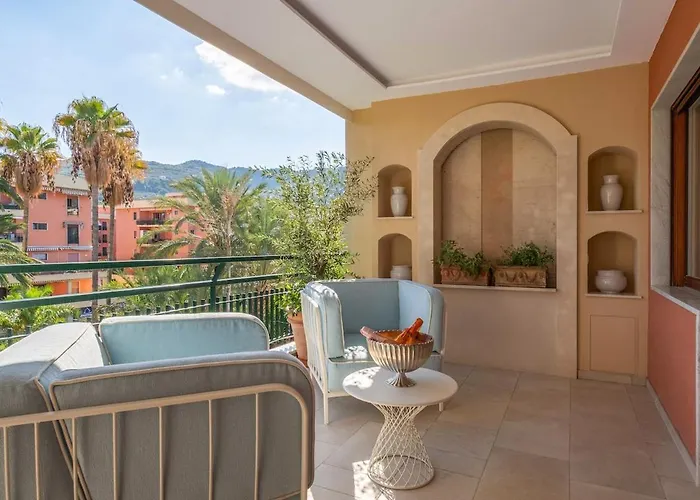 Overture - Panoramic Luxury Terrace Center *